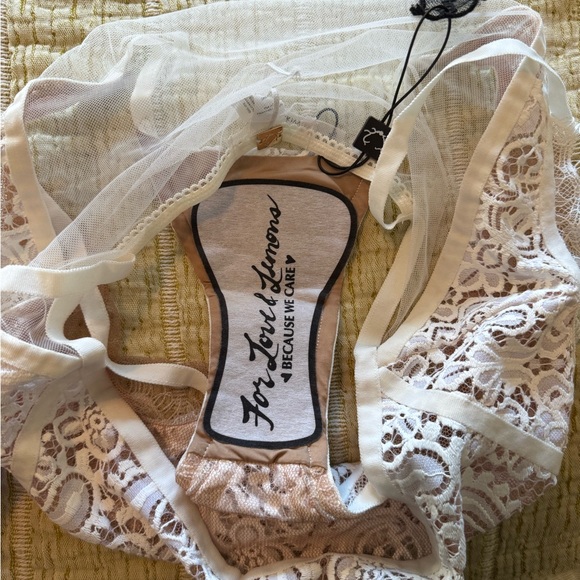 NWT For Love and Lemons Skivvies Lingerie Set - Picture 6 of 10